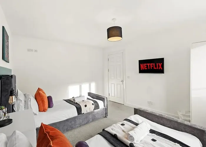 Apartmán Elegant Flat - Sleeps 8 *